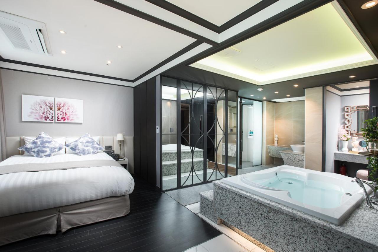 Utop Boutique Hotel&Residence غوانغجو المظهر الخارجي الصورة